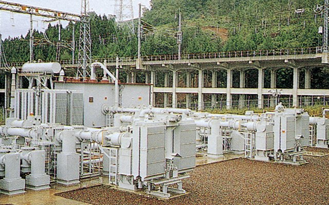 Fuente de alimentación y sistemas de electrificación